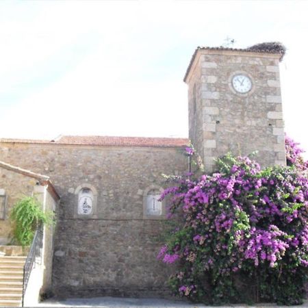 Apartamentos Turisticos Huerto El Horno Torremenga Buitenkant foto